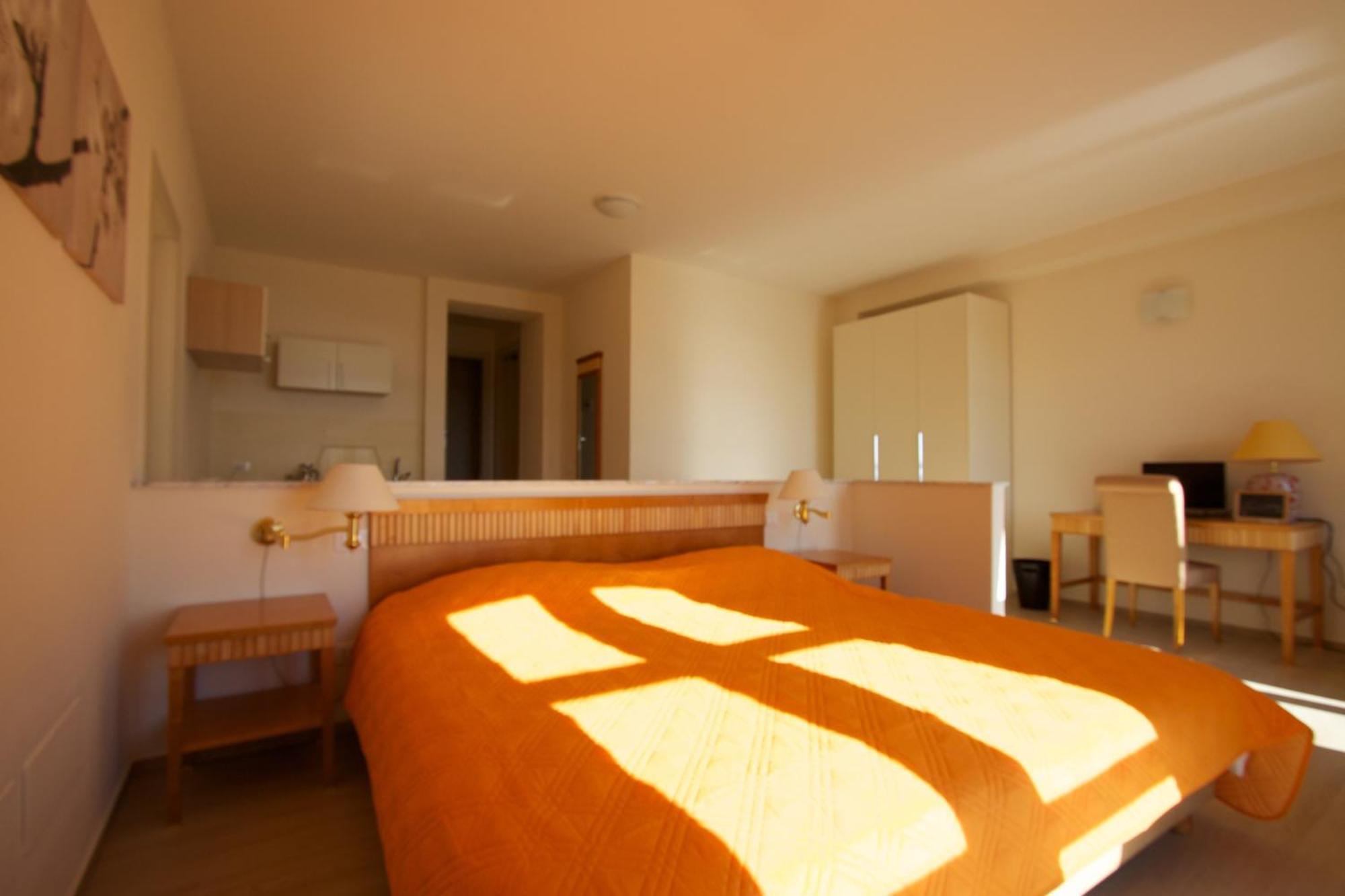 Miramare Apartments&suites 3* La Spezia