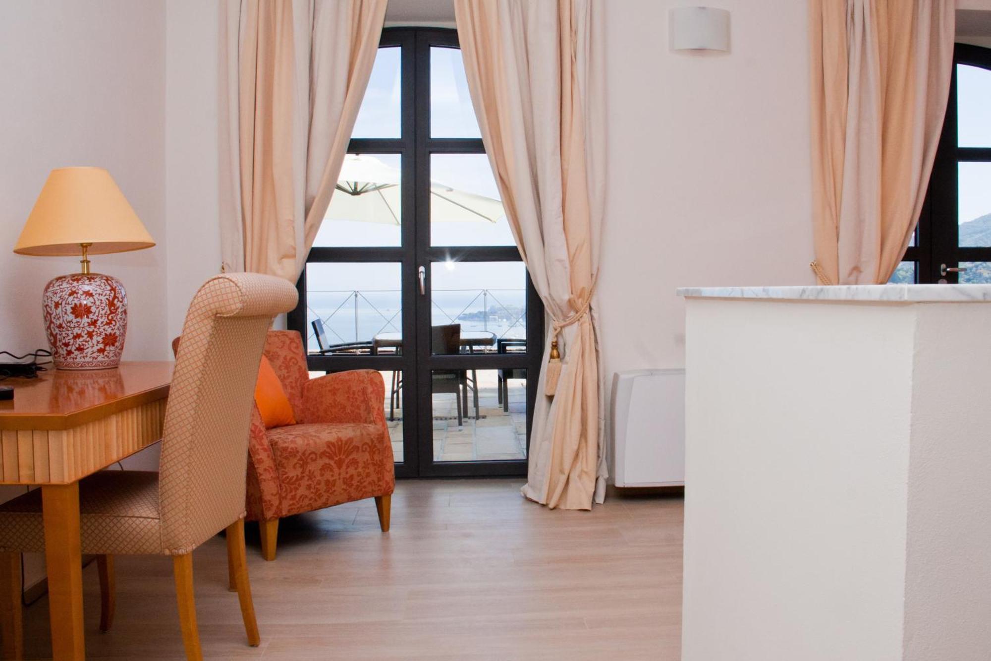 Miramare Apartments&suites 3*