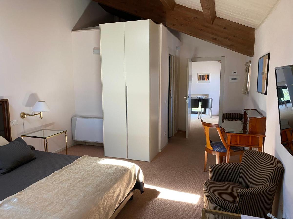 Aparthotel Miramare Apartments&suites La Spezia