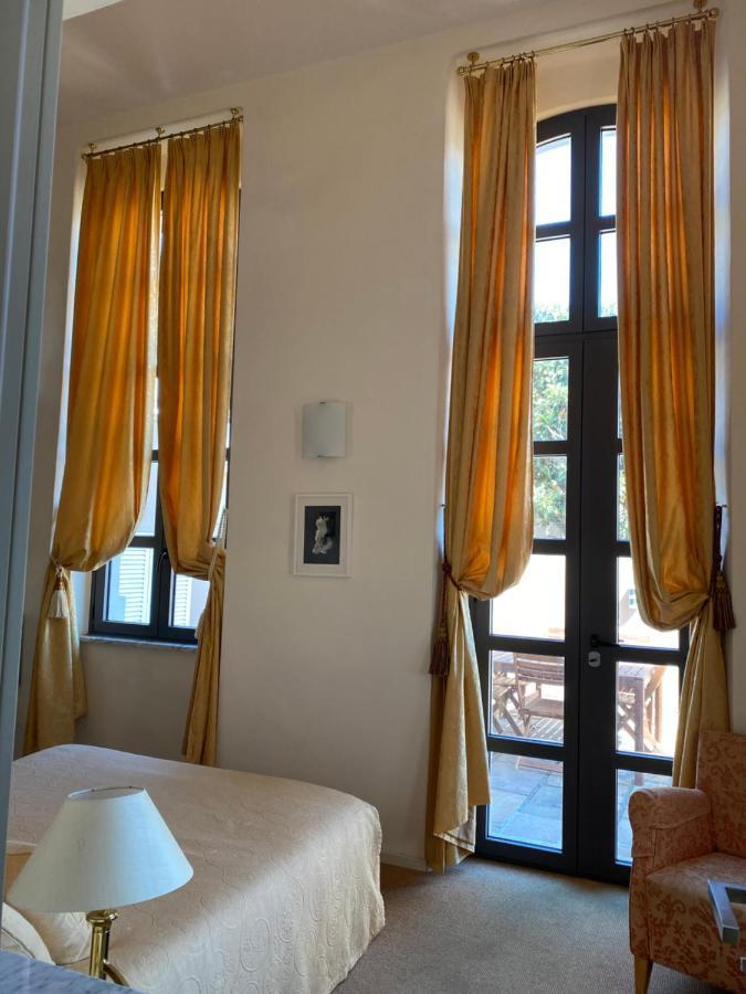 Miramare Apartments&suites Aparthotel