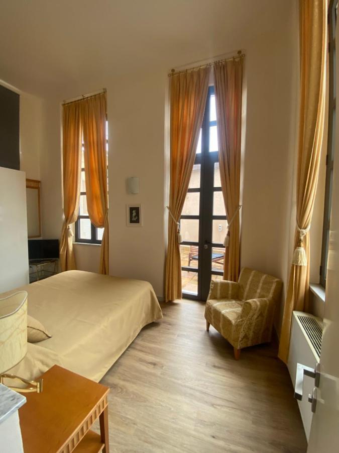 Aparthotel Miramare Apartments&suites 3*