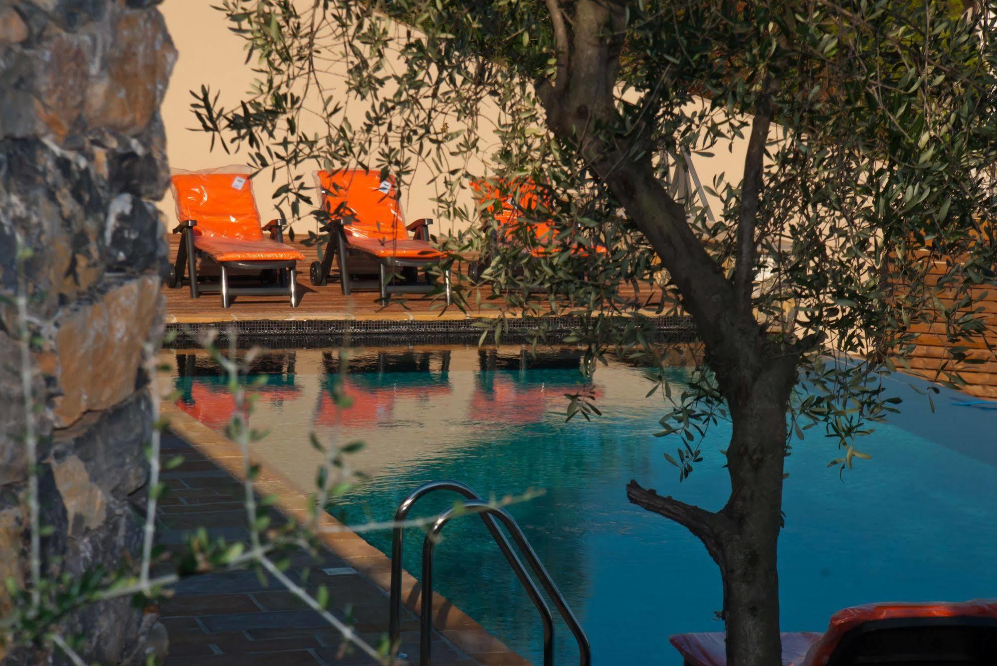 Aparthotel Miramare Apartments&suites La Spezia
